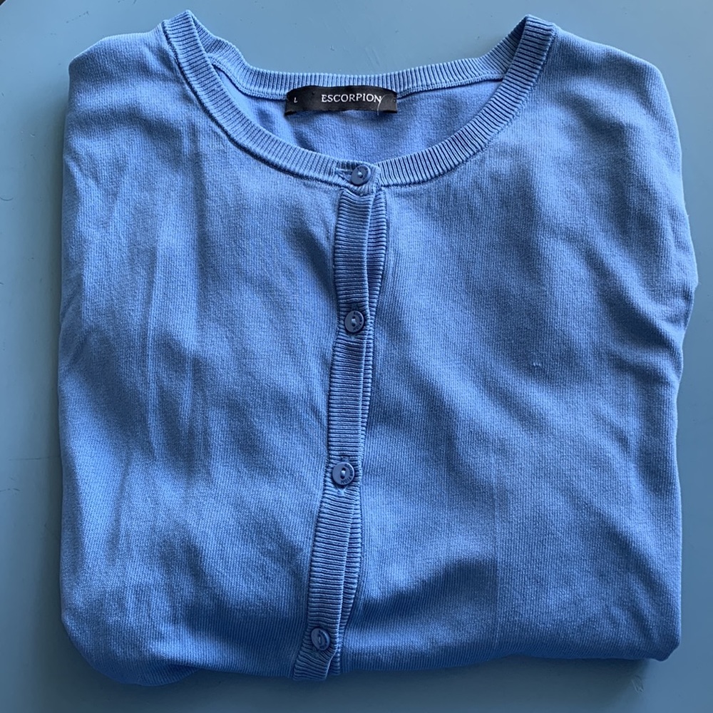 BLUE BUTTON UP CARDIGAN